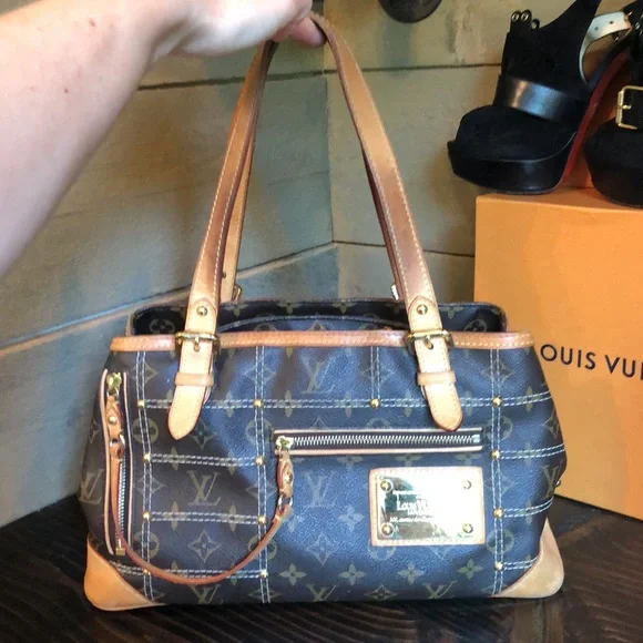 LV Limited Edition Riveting Monogram Bag - Picture 8 of 17